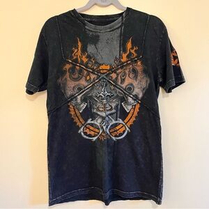 Uhlworks Men's Black and Orange Graphic Tee